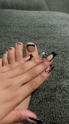 A post by @meccavellii on TikTok caption: @Eldrisnailedit 