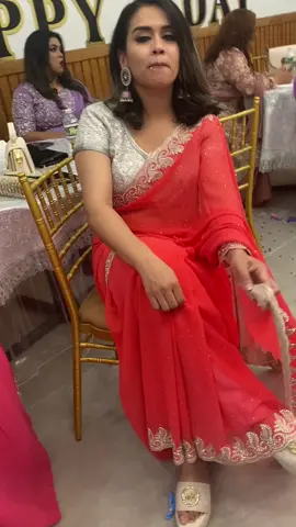 A post by @iammoon9 on TikTok caption: tokay na peley, ami jabo moray😉#foryoupage #trending #bdtiktokofficial🇧🇩 #foryouu #tiktokviral #bangladesh🇧🇩 #bdmuser #banglasong #bdtiktokofficial 