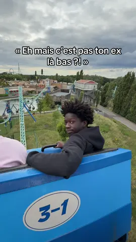 A post by @tsukuytb on TikTok caption: Ton pote lâche ça entouré de babies, il fait RODAAAV 