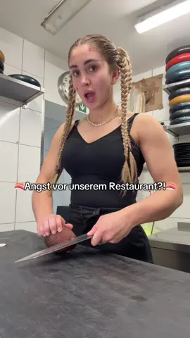 A post by @mikasamamito on TikTok caption: #viral #mikasa #sushi 
