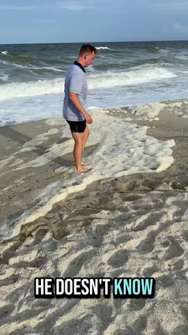 A post by @reprah_hannah on TikTok caption: Still doesn’t believe me #ocean #oceanfoam #kure #beach #vacation #familyvacation #kurebeach #waves #summerlooks 