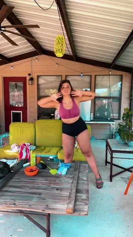 A post by @thesarbear on TikTok caption: Felt cute and this song is kinda a banger 💥 #envyme #silly 