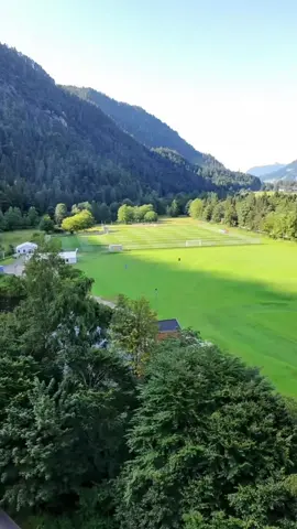 A post by @alnassr on TikTok caption: Movement in Austria 🇦🇹⚡️ #AlNassr #النصر #fyp #SportsOnTikTok 
