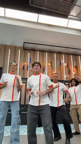 A post by @matiasochoa022 on TikTok caption: ya comenzó esto 👨‍🍳 