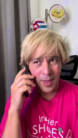 A post by @leomaraca1 on TikTok caption: #comedy #chistes #risas #humoristascubanos #reir #reelhumoristico #funnyvideos #videosgraciosos #videosgraciosos #comedia #comediacubana🇨🇺 #cubanosenespaña #viral#lomasviraldelmomento 