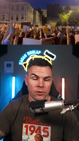 A post by @kagan_dunlap on TikTok caption: Protests erupted in numerous locations in Ukraine after the Ukrainian Parliament passed an anti corruption bill that was signed by the Ukrainian President.
