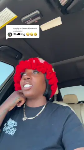 A post by @essessachee on TikTok caption: Replying to @jaeerobinson1 STALKING OR ANSWERING WHEN A MF CALL??? 