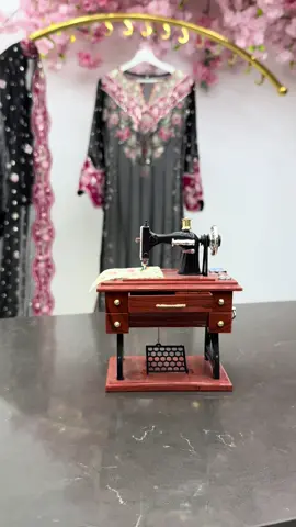 A post by @janni.boutique on TikTok