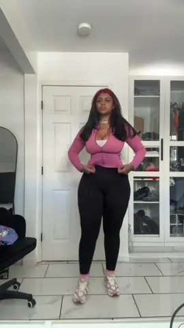 A post by @maryelee24 on TikTok