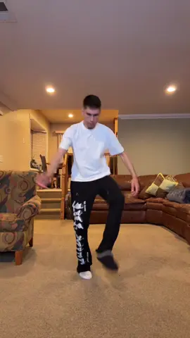 A post by @jerseyyjoe on TikTok caption: This remix goes crazy 😂🔥🔥 #cantgobroke #trend #viral #fyp 