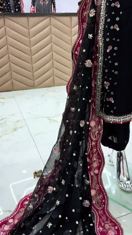 A post by @janni.boutique on TikTok