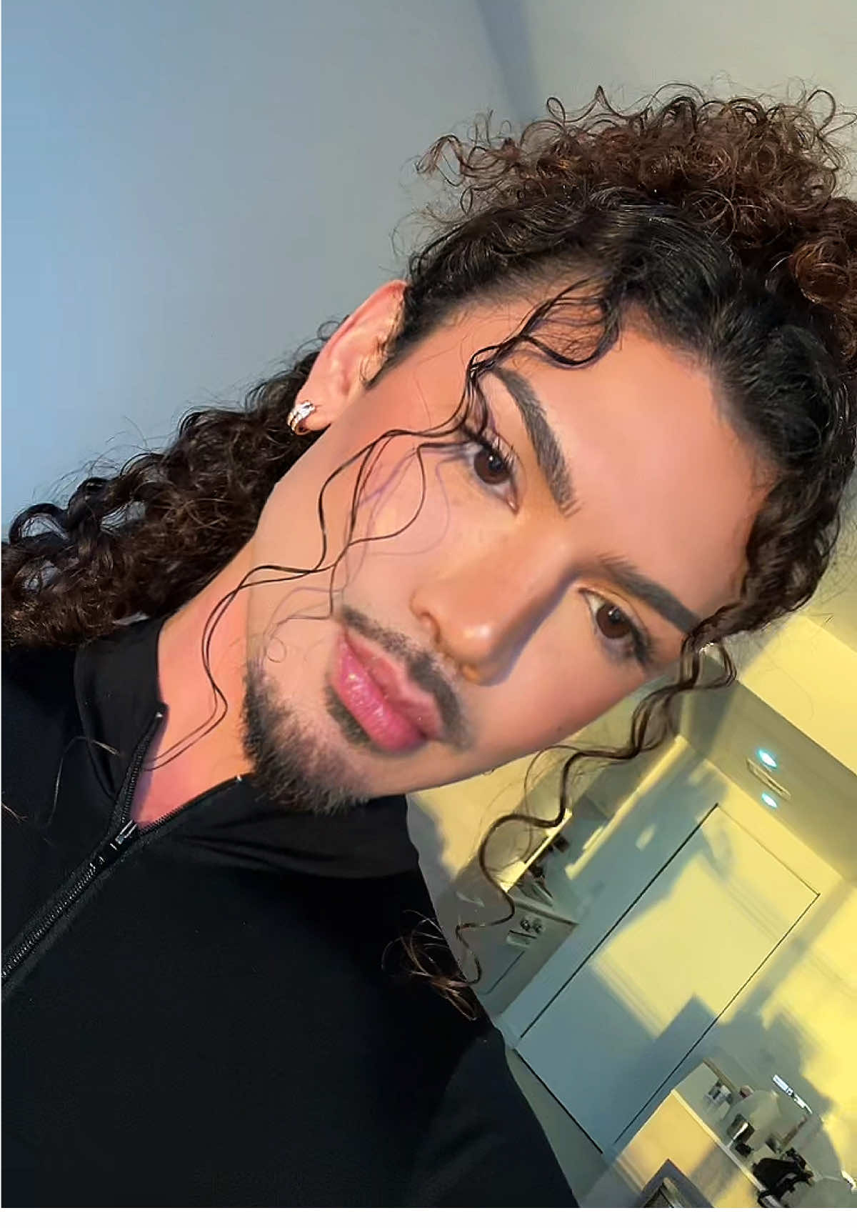 A post by @_ajtsanchez on TikTok