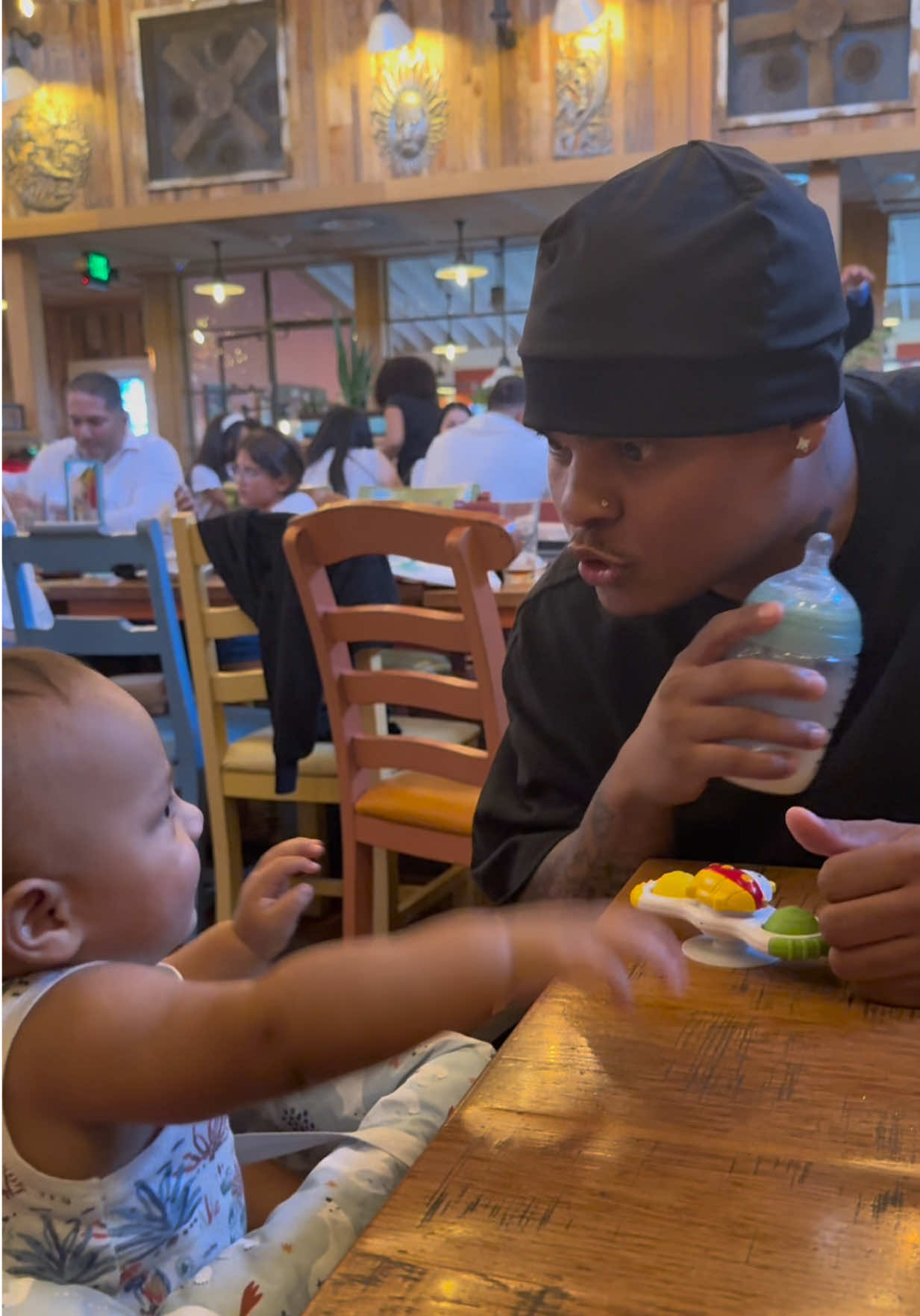 A post by @larobenz on TikTok caption: stay fighting 😂😂 @Zaza #larobenz #funny #zaza 