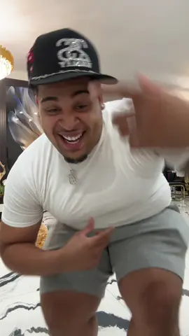 A post by @ajsowaveyyyofficial on TikTok caption: Kick ajsowaveyyy