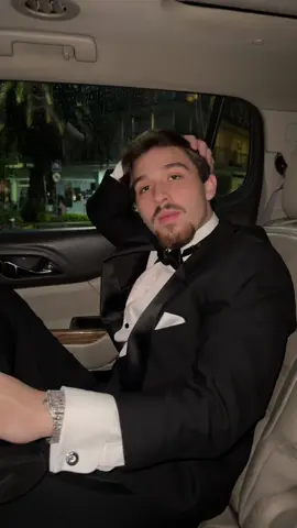 A post by @.willito on TikTok caption: Niñossss🤵‍♂️