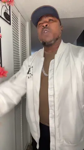 A post by @ on TikTok caption: I’m just trying to make some extra money 😭🤣 @ricoswave4592 #fyp #trending #skit #martin #viral 
