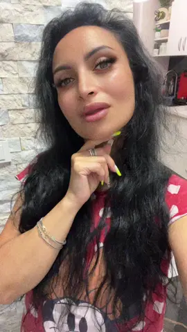 A post by @corinaionela31 on TikTok