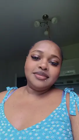 A post by @doucefleure on TikTok caption: #neuwchallenge #senegalaise_tik_tok #gabon🇬🇦 #camerountiktok🇨🇲 #allemagne🇩🇪 #cotedivoire🇨🇮 #congolaise🇨🇩 #amour #tiktokviral 