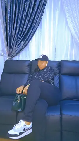 A post by @inajolidicko on TikTok caption: #titokomali🇲🇱🇲🇱🇧🇫🇧🇫 