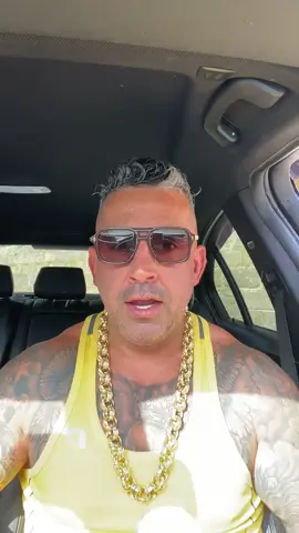 A post by @itsallinsideyourmind on TikTok caption: #getbackshadrack🗣️🗣️🔥🔥🔥 #fyp #viral #gymmotivation #thirstythursday  get that work in before iys to late 