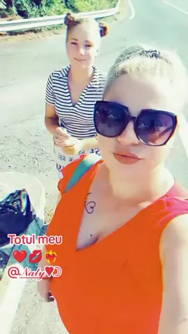 A post by @anisoaraone on TikTok caption: #🇲🇩❤️‍🔥🔥😻🔥🇮🇹 @𝒩𝒶𝓉𝓎♥︎☽︎ 