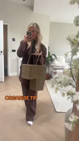 A post by @marijnkuipers on TikTok caption: Hoe wild je van een trapmandje kan worden😂 hij is van amazon xxx