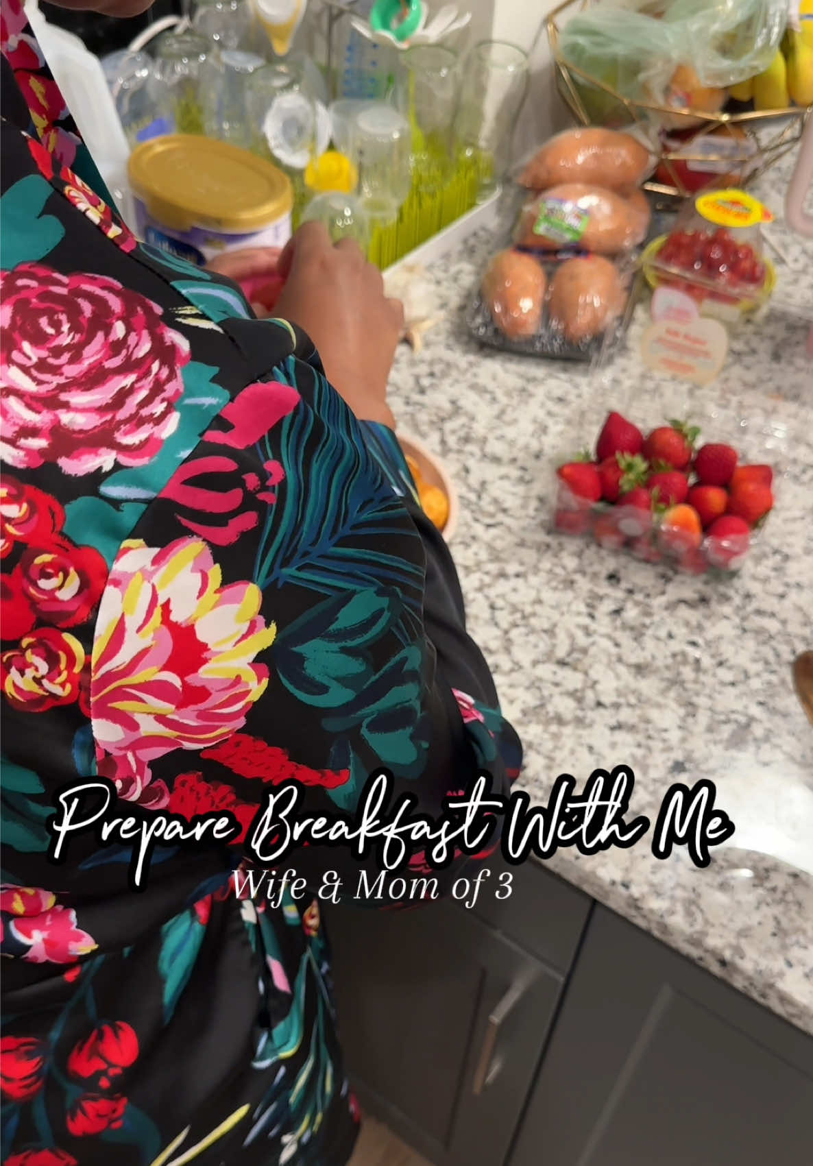 A post by @nikijayy7 on TikTok caption: Typical morning with the family ❤️ breakfast edition . I hate when every body in the house wants something different 😒😂 #fyp #spendthemorningwithme #breakfast 
