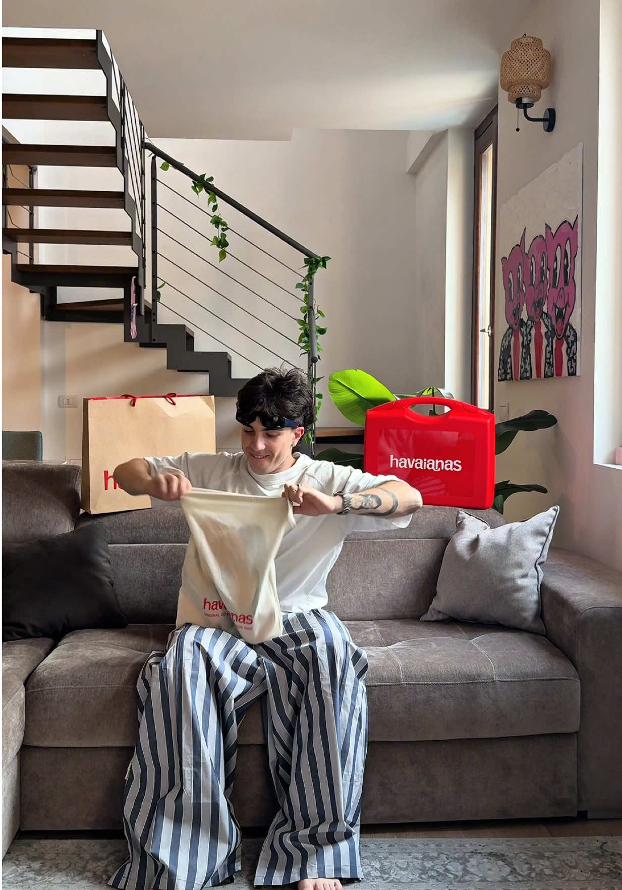 A post by @patriziomorellato_ on TikTok caption: Let the good vibes roll with Havaianas!☀️⛱️ @havaianaseurope #adv 