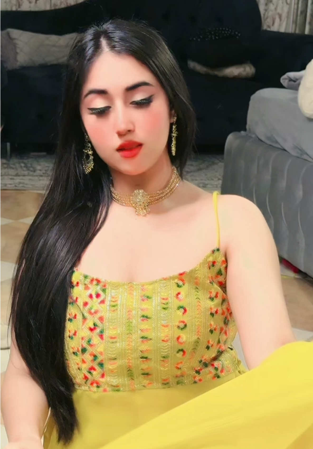 A post by @izmajamali on TikTok caption: ❤️‍🔥#foryou #trending #viralvideo #foryoupage #izmajamali #viral #fypシ 