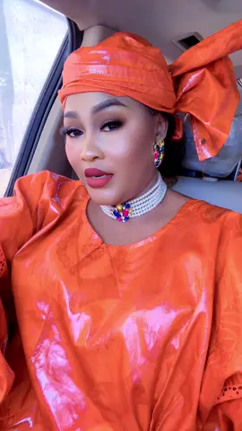 A post by @safi.mondiale on TikTok caption: Merci Lagare ❤️☝️