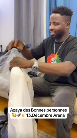 A post by @azayafanpageofficiel3 on TikTok caption: @AZAYA_OFFICIEL #pourtoii #azaya 