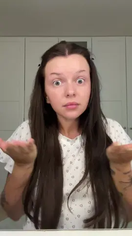 A post by @yungstachel on TikTok caption: Anzeige | Back to Y2K mit @NYX Professional Makeup DE 🩷 #nyxcosmeticsgermany #iynyk #ifyounyxyouknow #drogeriemakeup