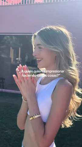 A post by @nerea.laandaa on TikTok caption: siempre a ella 🥹🤍 ojala mini nere pudiera ver en que nos hemos convertido 🫶🏻 #nerealaandaa 