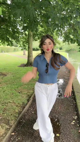 A post by @reshmamaryam1305 on TikTok caption: Follow the trend #reshmamaryam1305 #foryoupage #fyppppppppppppppppppppppp #dubai🇦🇪 #fyp #loveyourself❤️ #bollywood 