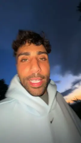 A post by @naderjindaouifussball on TikTok caption: 🪳 