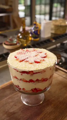 A post by @the_pastaqueen on TikTok caption: Strawberry & White Chocolate.  Join the Royal Court of Pasta to get the full written recipe, link in bio✨