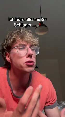 A post by @realrobyn on TikTok caption: Bruder dann verpasst du was aber 