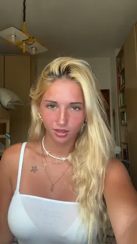 A post by @iriss.vallaranii on TikTok