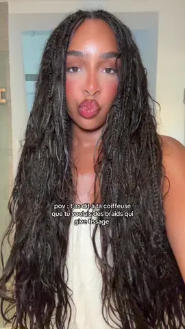 A post by @yanissasurtiktok on TikTok caption: @Sere💕 t’as dead ✨💖 #boraborabraids #borabraids 