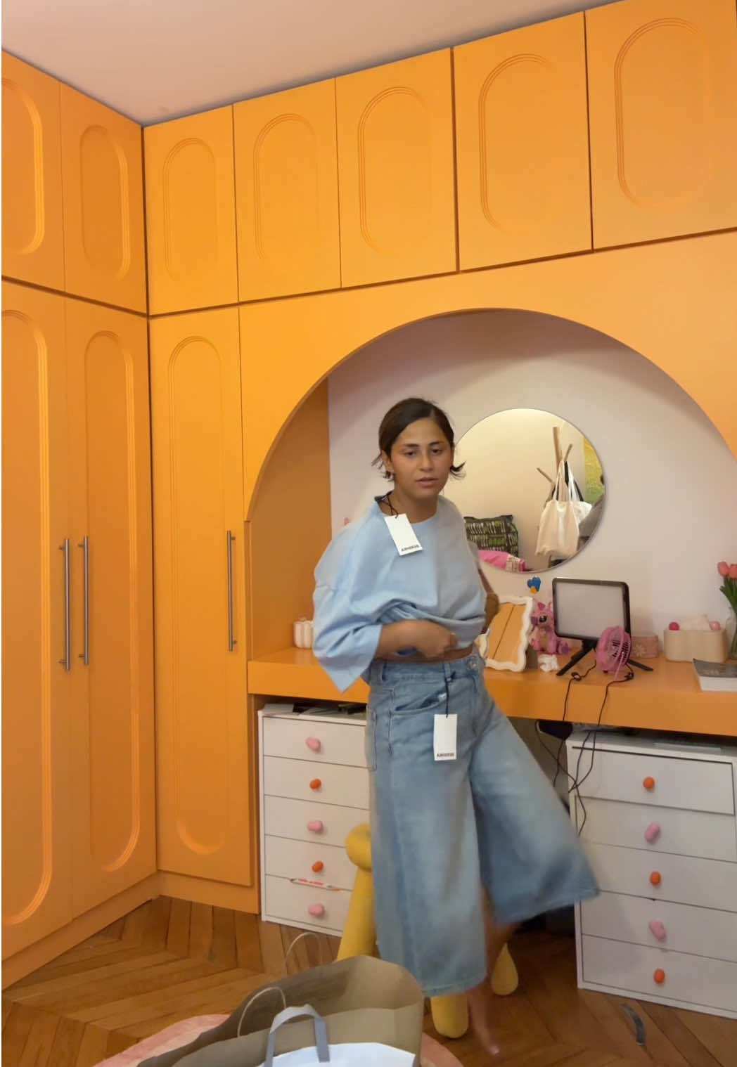 A post by @sanamdouii on TikTok caption: Haul de tout ce que j’ai acheté aujourd’hui 💕