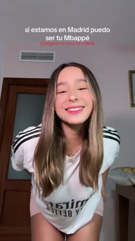 A post by @miincho on TikTok caption: con que camiseta prefieren?🙈  #fyp #fyppppppppppppppppppppppppppppppppppp #miincho 