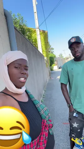 A post by @sommet_yasmine2 on TikTok caption: #itali🇮🇹 #🇧🇪 #🇨🇮 #🇲🇦 #guineenne224🇬🇳 #fracia🇫🇷 #🇪🇸 #@Le sommet -🐣⏰  