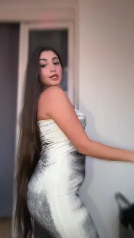A post by @marya_trc1 on TikTok caption: #arabesc #talent #5pasidebine #fyy 