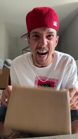 A post by @seanfogelson513 on TikTok caption: @Steves Car Care @The Cincy Hat @fabulizcoloring @puffco thanks you all, yall are amazing!! Love yall #fyp #funny #funnyvideos #unboxing #loveyall 