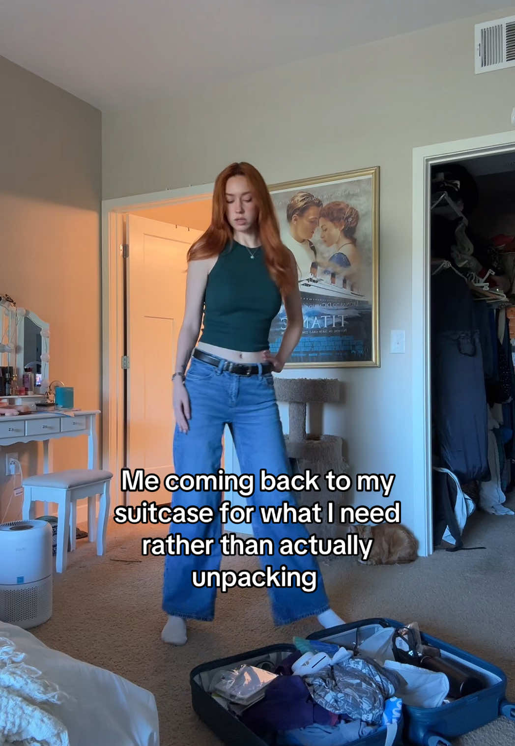A post by @saianana on TikTok caption: It’ll get there eventually #peliroja❤️👩🏻‍🦰 #traveling #ifykyk #relatable #fyp 