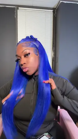 A post by @diamondthebodyy7 on TikTok caption: Styled by @Sadityveah #inmypocketschallenge 