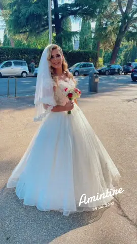A post by @madalinadenisa21 on TikTok caption: #amintire 