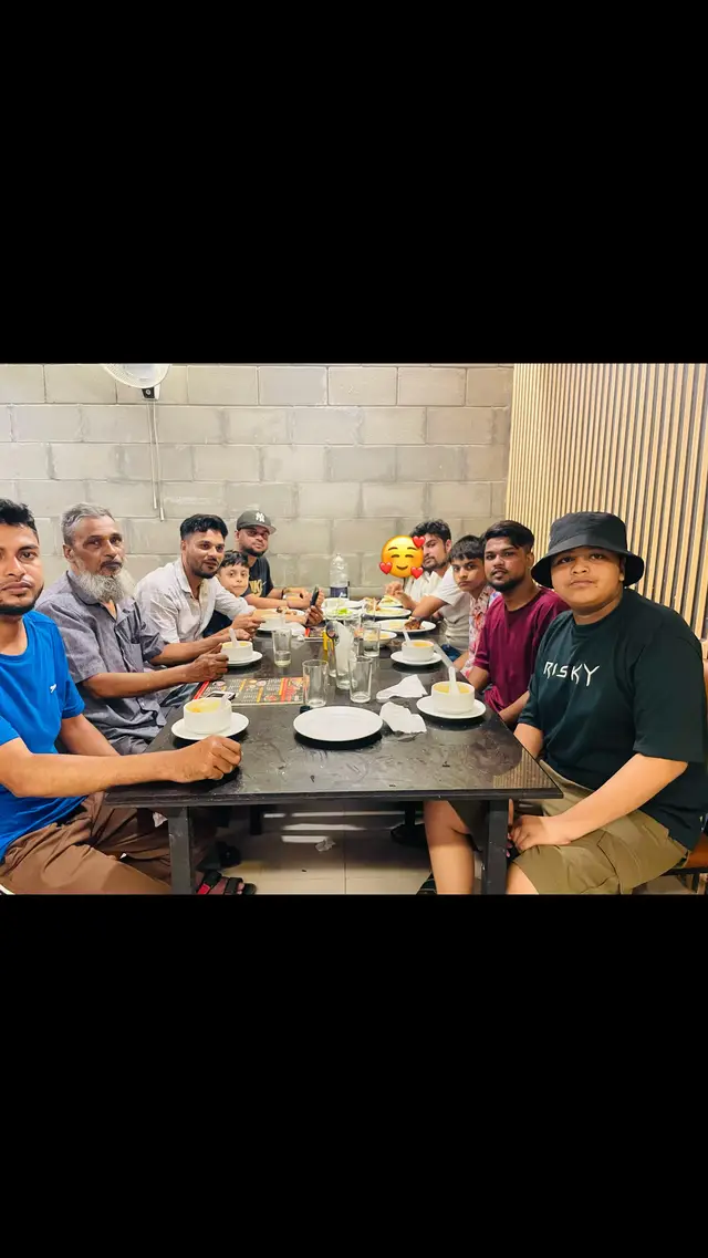 A post by @parvezchy48 on TikTok caption: #london #bangladesh #vairal 