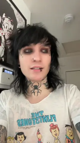 A post by @johnnieguilbertreal on TikTok caption: #stitch with @quadadles 