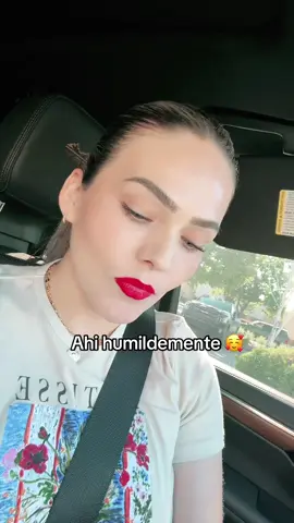 A post by @donareclamos on TikTok caption: No son las cosas materiales, es mi brillo chiquitita 